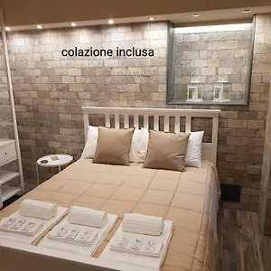 Ventimiglia & Wine Apartament Katania